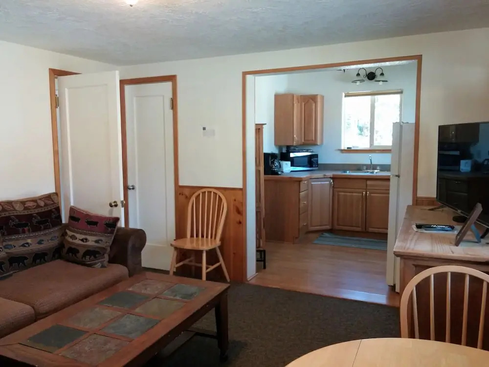Daven Haven Lodge & Cabins