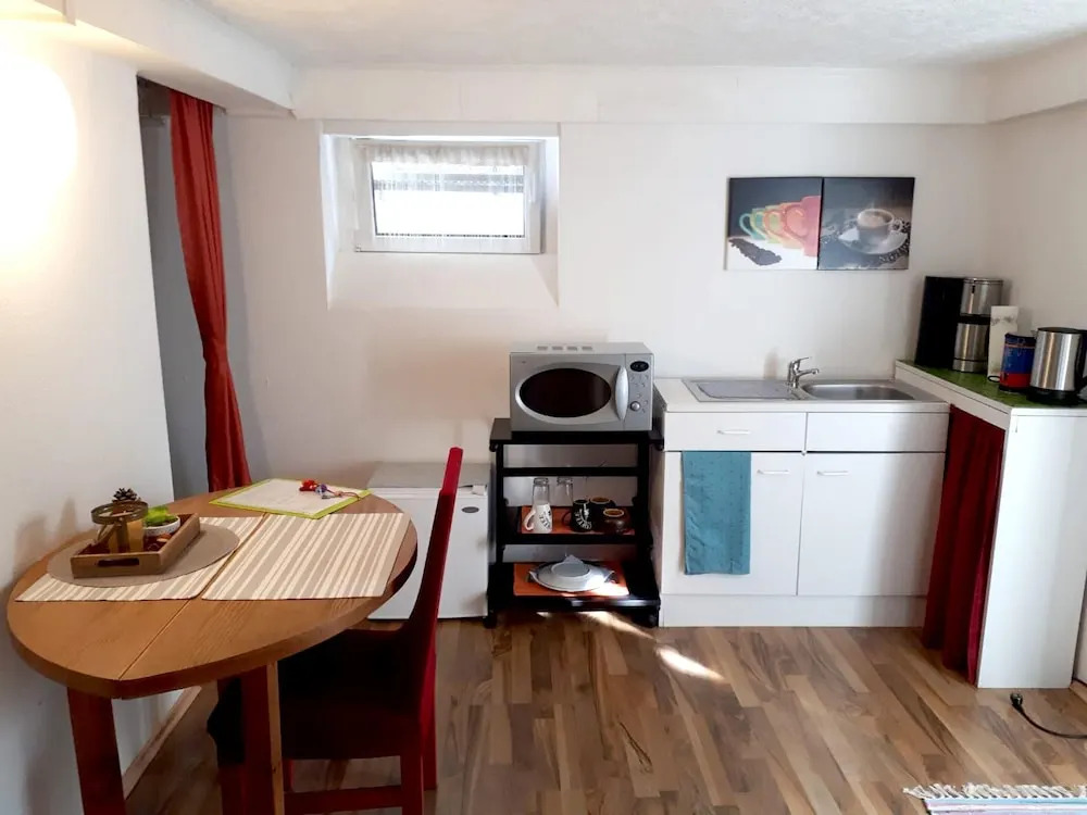 Apartment With one Bedroom in Mönchengladbach, With Enclosed Garden and Wifi