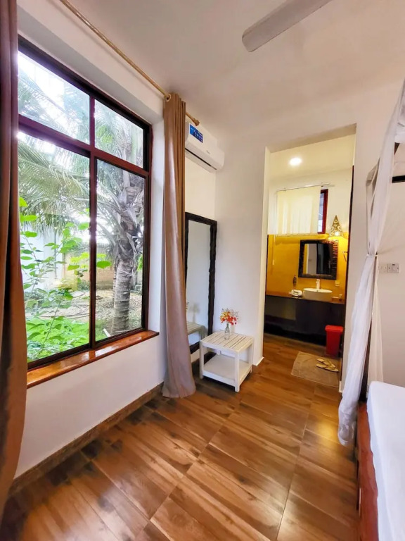 Mimi na Wewe Bungalows Hotel