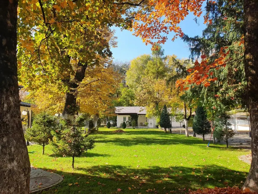 Hotel Camp Karagaq
