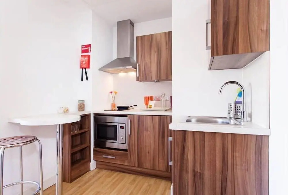 Relax By MPH-200 Chic Studios In Prime Bristol