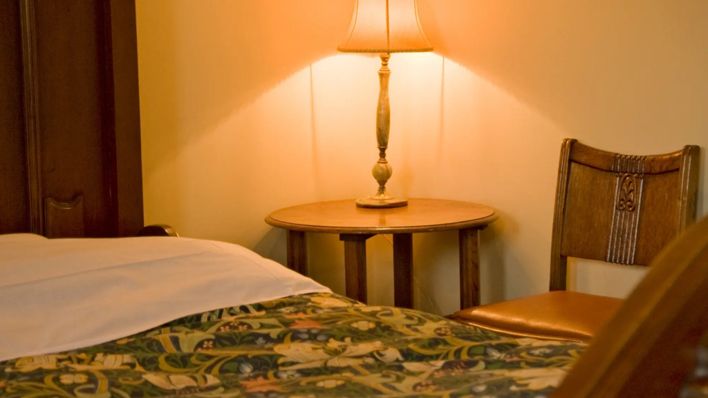 Kaedean Hotel