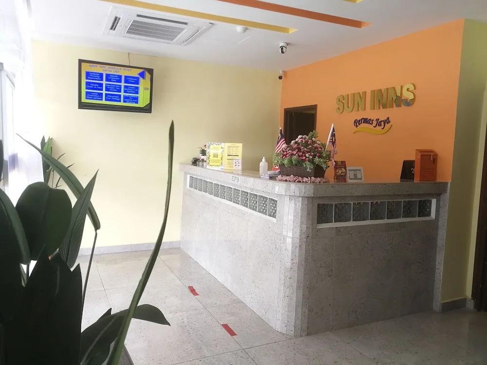 SUN INNS PERMAS JAYA