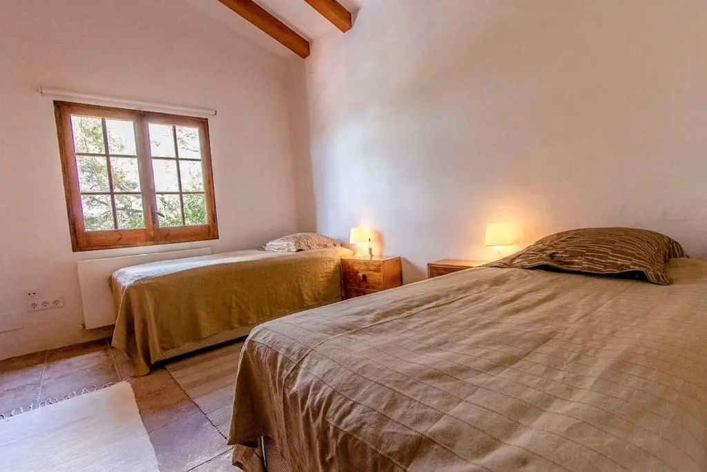 Catalunya Casas Majestic Villa and Views , 30km to Barcelona