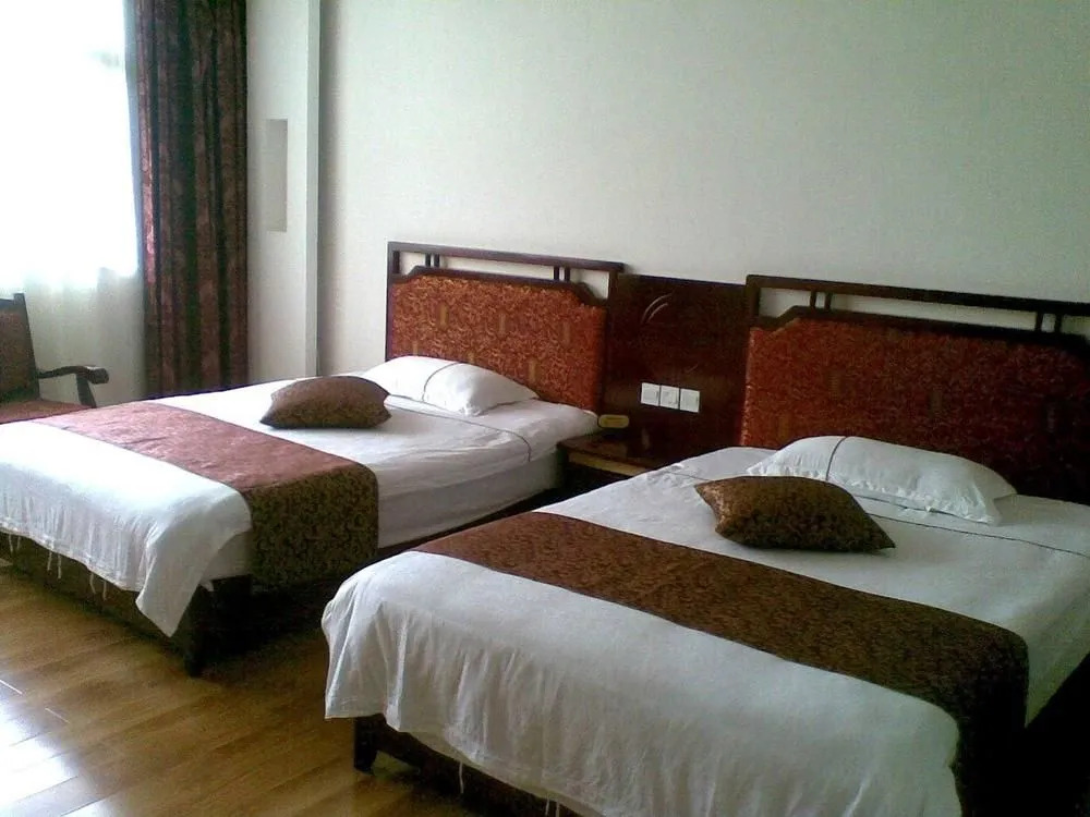 Mount Emei Xianhelou Hotel
