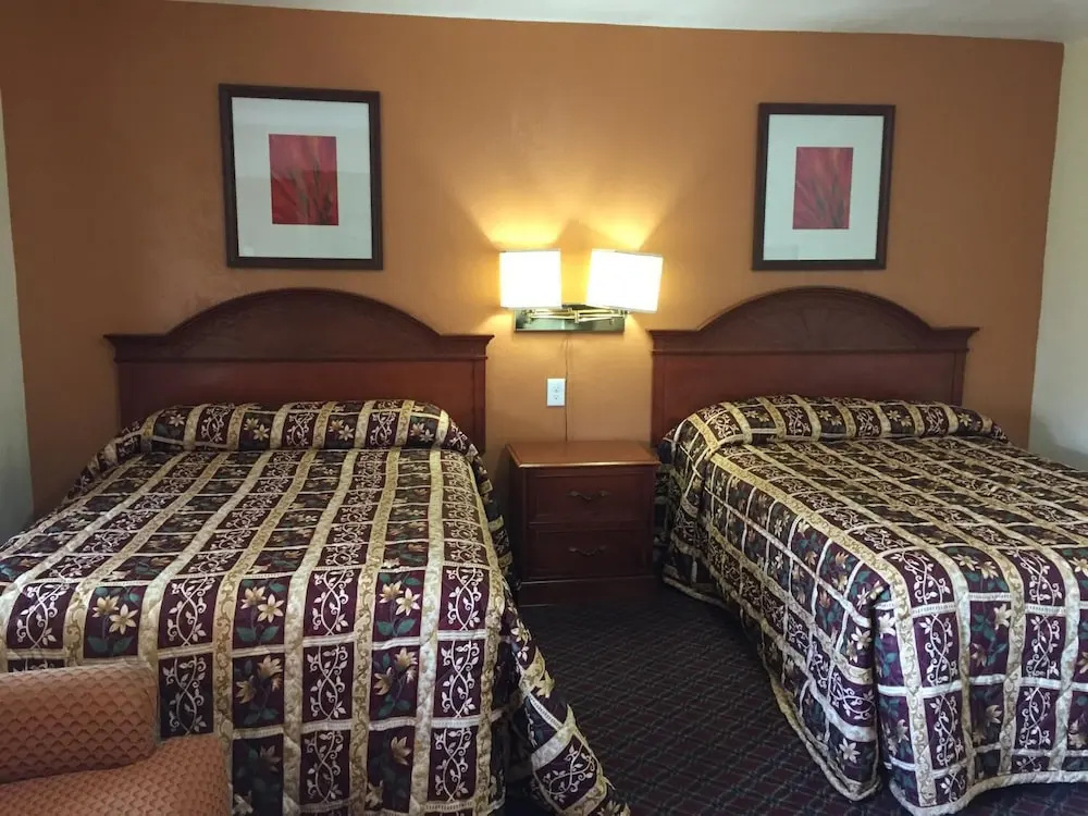 Hacienda Motel