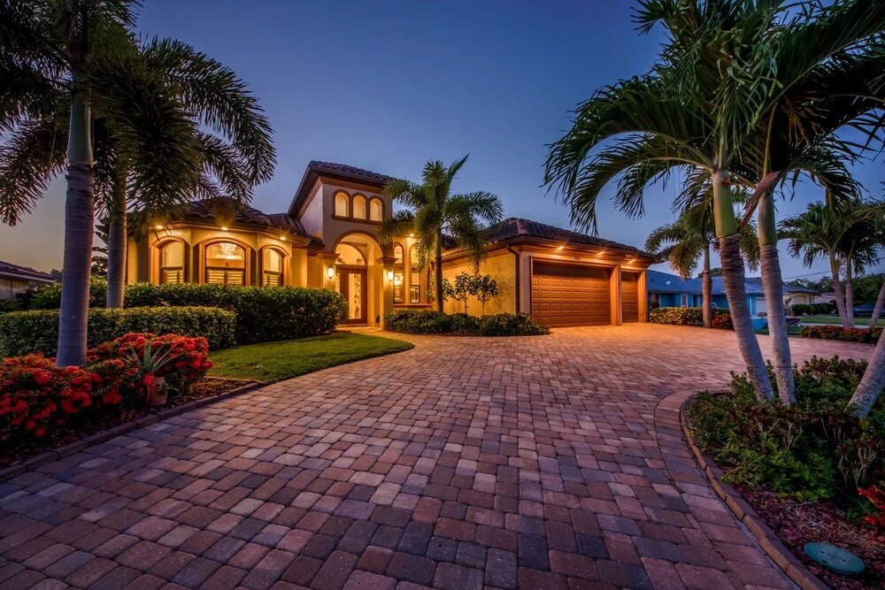 Villa Tritons Tide- Roelens Vacations