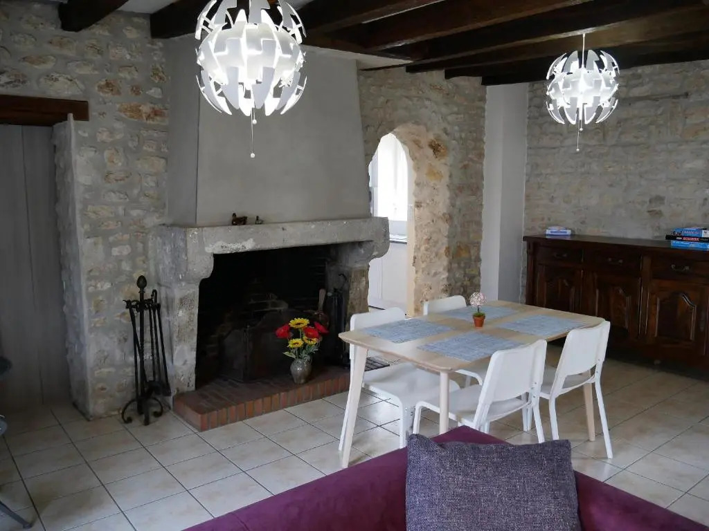 Gîte La Chapelle-Onzerain, 2 pièces, 2 personnes - FR-1-590-152