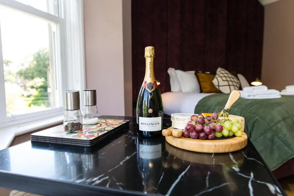 Dragon Villas Luxury Apart Hotel Harrogate