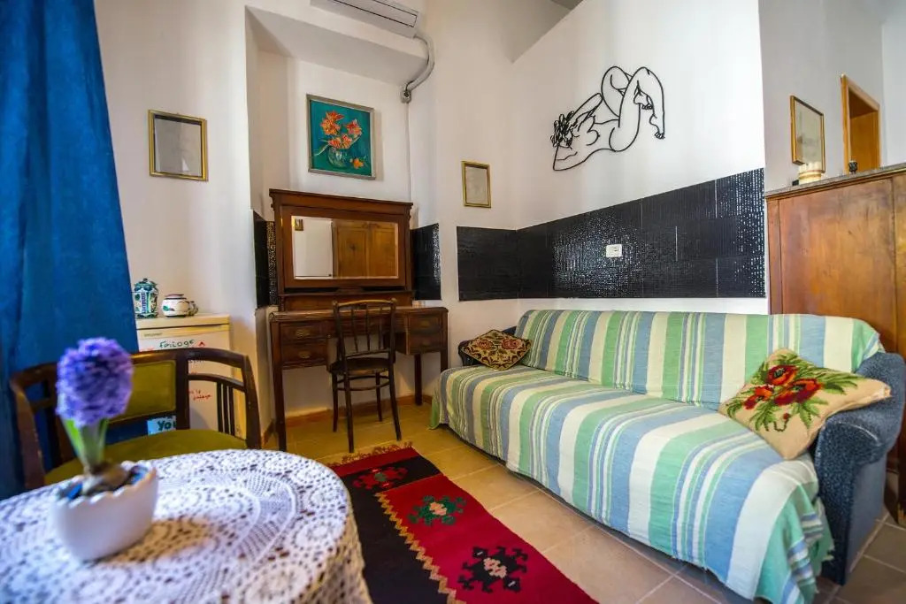 Mi Casa es Tu Casa - Shkodra Backpackers Hostel