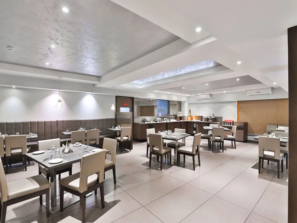 OYO Townhouse 740 Hotel Swastik