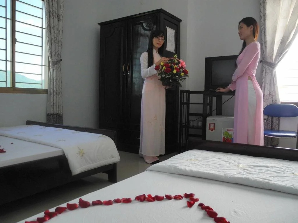 Nam Hong Hotel