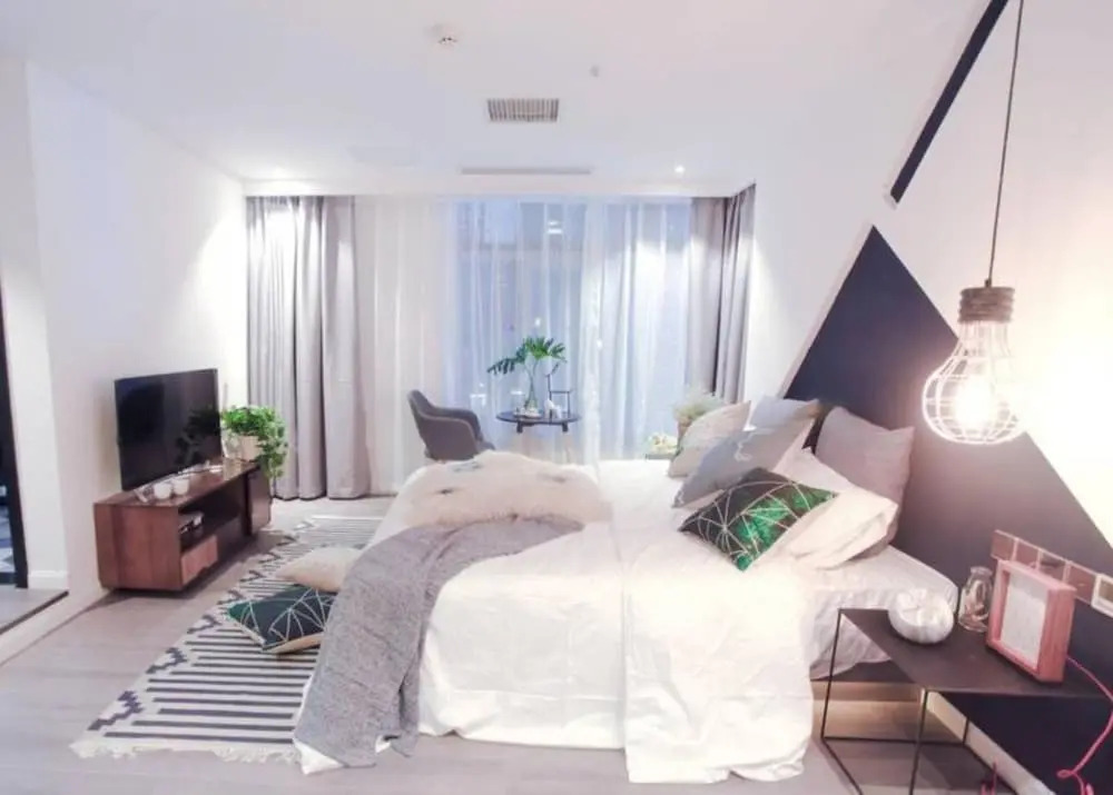 N·Time Art Hotel (Chongqing Jiefangbei Pedestrian Street)