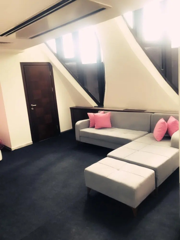 Colorful Otel