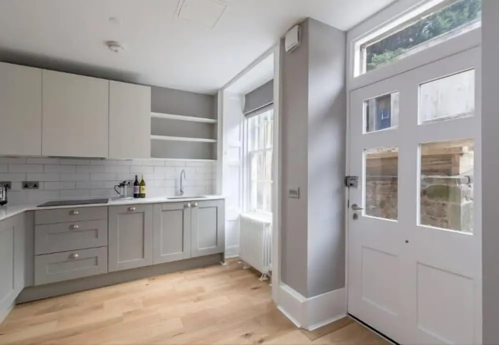 JOIVY Luxury Georgian City Centre Apartment (Sleeps 6)