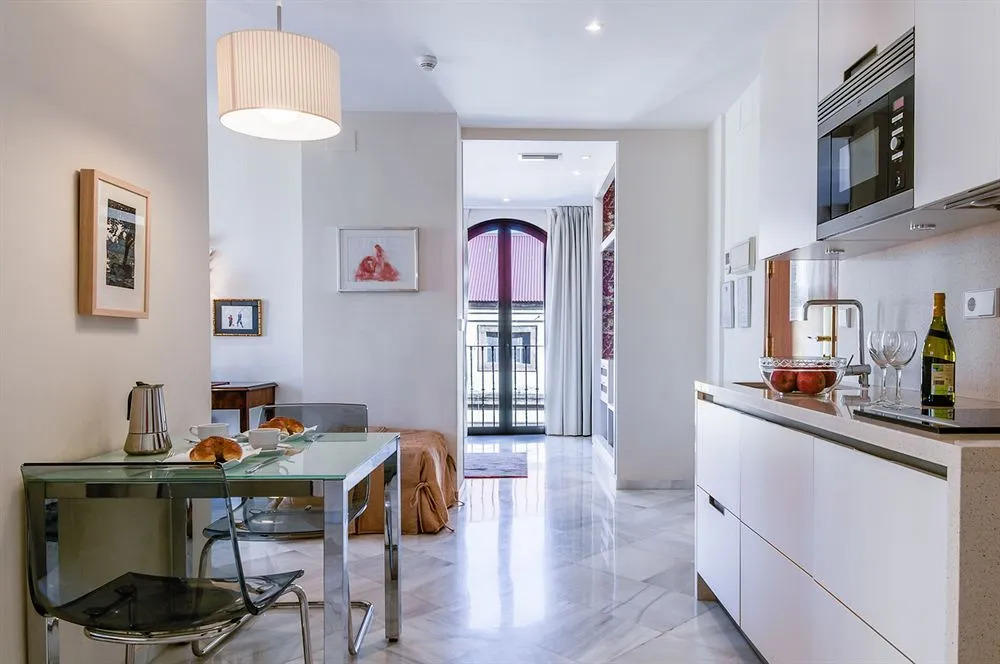 Suites Murillo Plaza Sta. Cruz