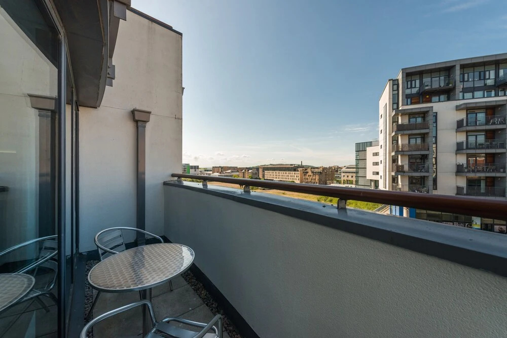Fountain Court Apartments - EQ2