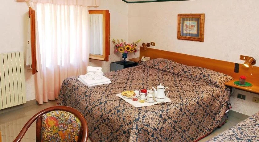 Hotel Degli Olmi
