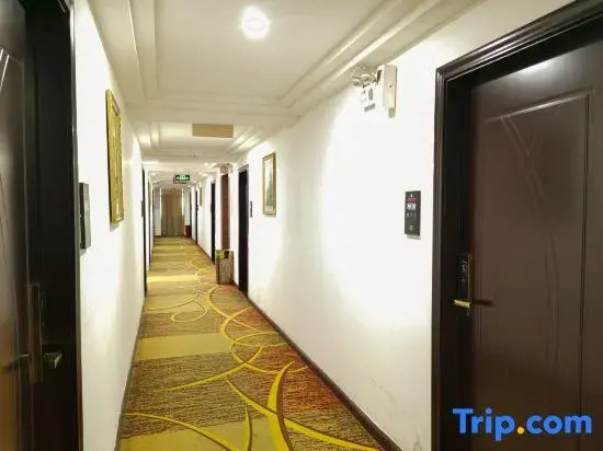Lejia Bussiness Hotel