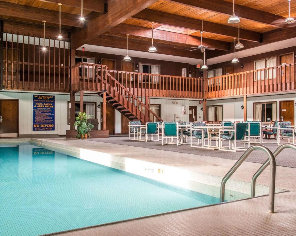 Regency Inn And Suites