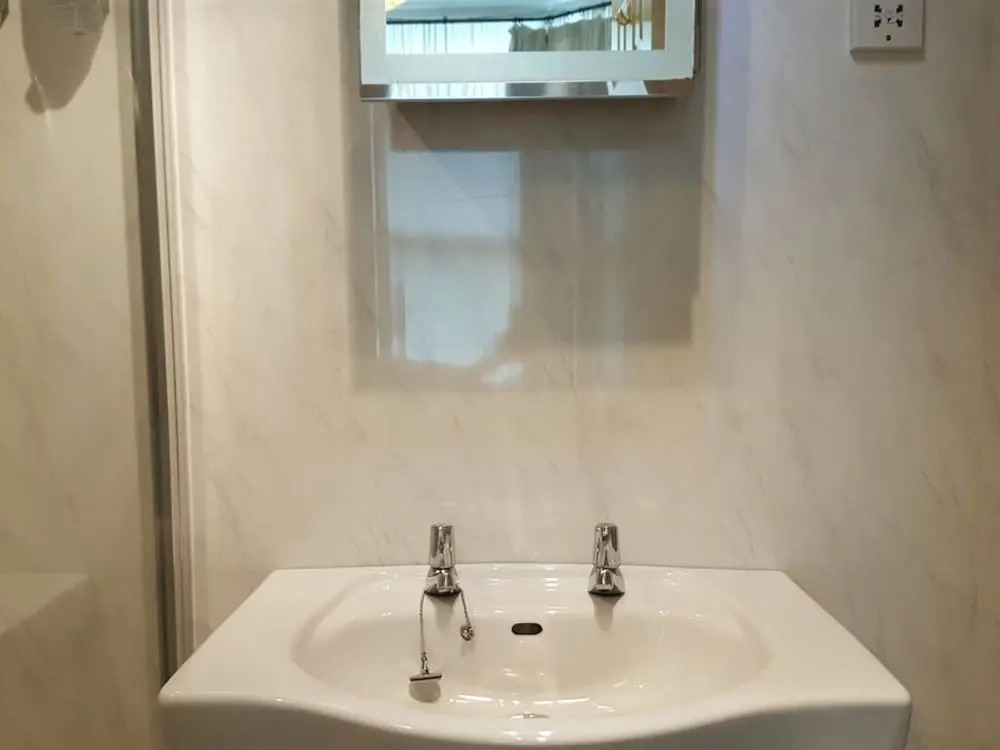 Albany Guest House