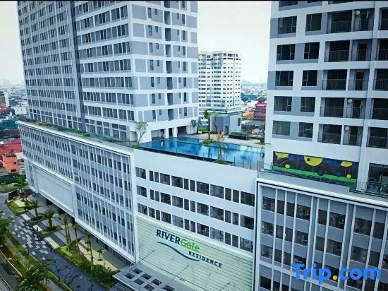 Rivergate Residence District 4 - Studios, 2 & 3BR Apartments - 5 Mins Walk to D1 - Aussie Owned