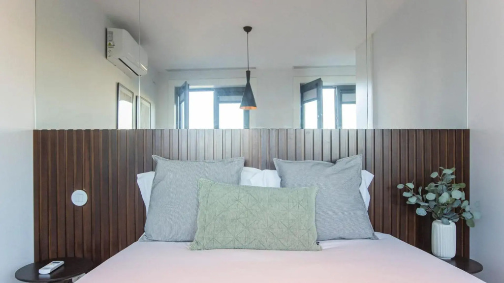 Stylish Studio w/ AC & Balcony by LovelyStay