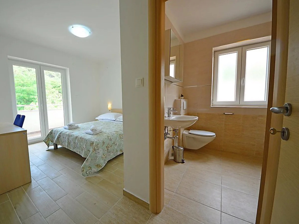 Apartment Tea Krk/Klimno 22657