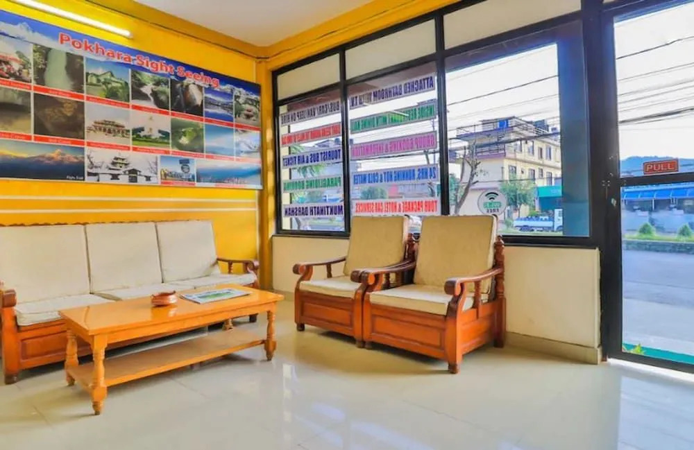 Oyo 664 Hotel Lake Top