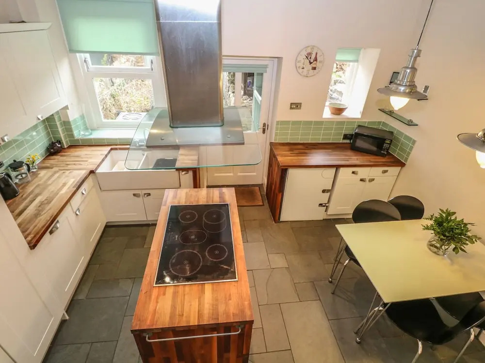 13 Hope Road, Hope Valley