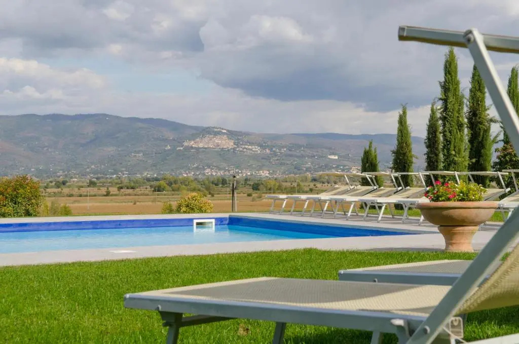 Mansion With 12 Bedrooms in Cortona, With Private Pool, Enclosed Garde