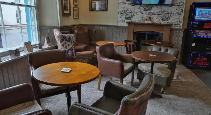 The Seale Arms