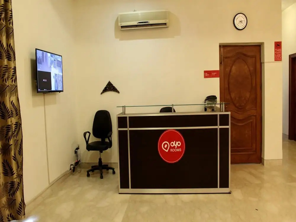 Oyo Rooms Noida Sector 43