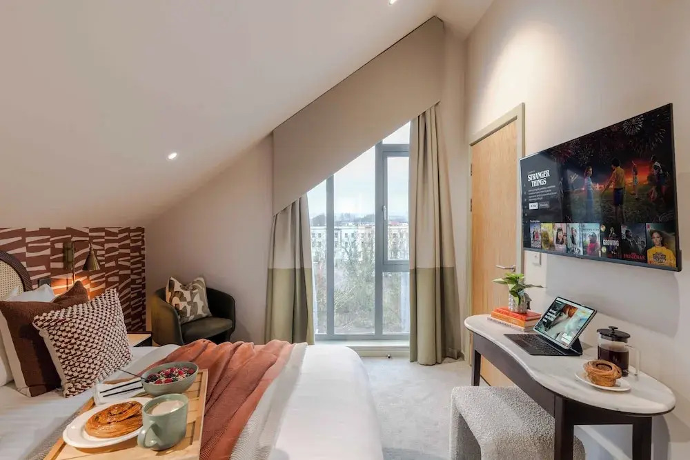 Wapping Wharf I Your Apartment