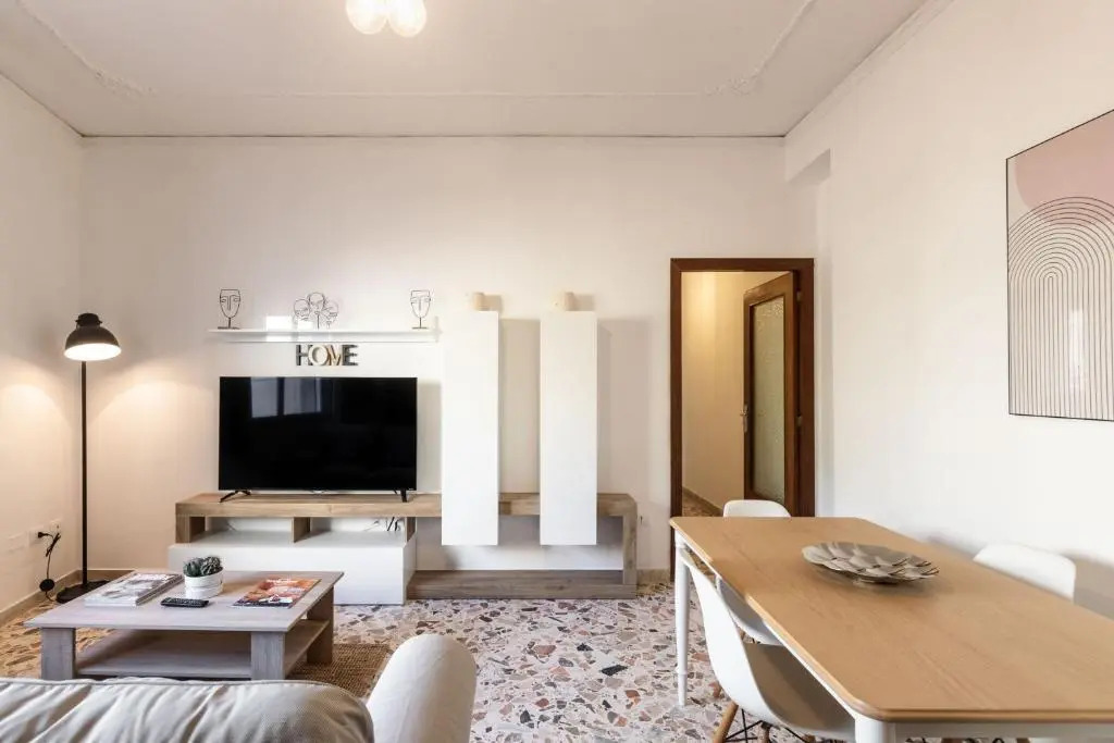 Trigona 4 Apartment