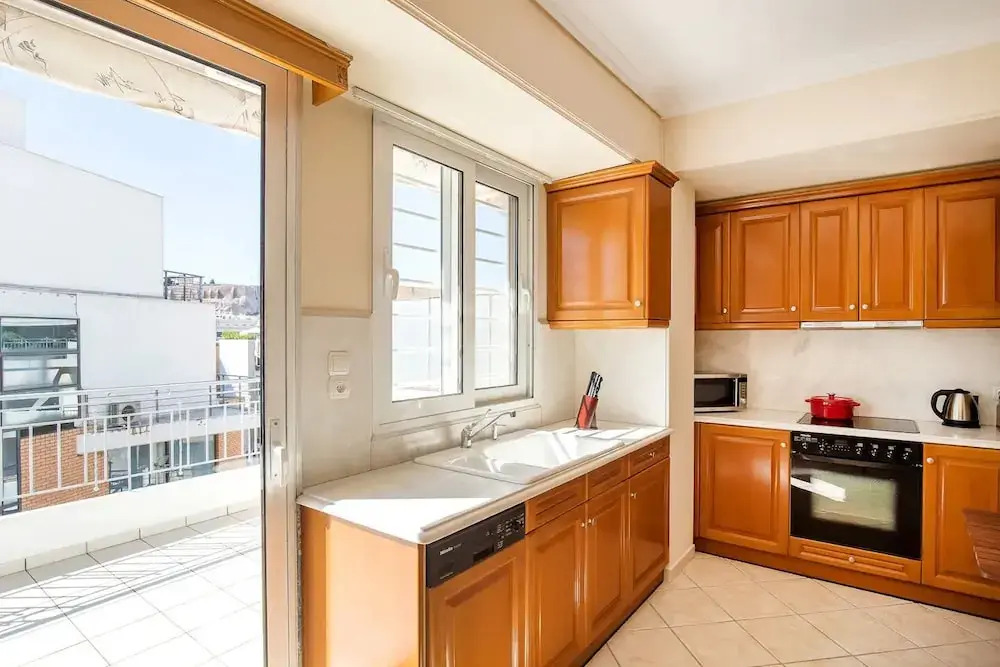 Stylish one-bedroom maisonette in Mets