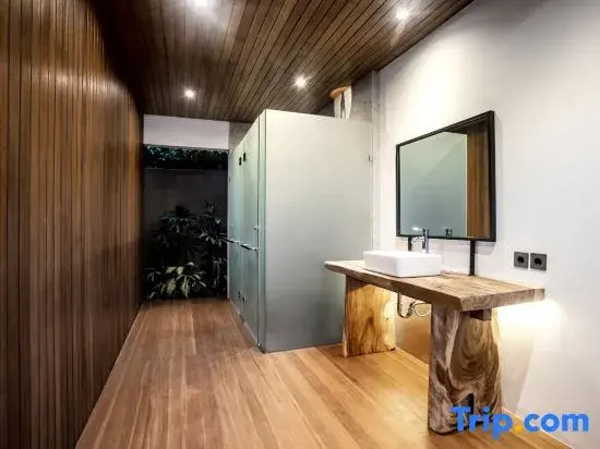 Villa Singa by BaliSuperHost
