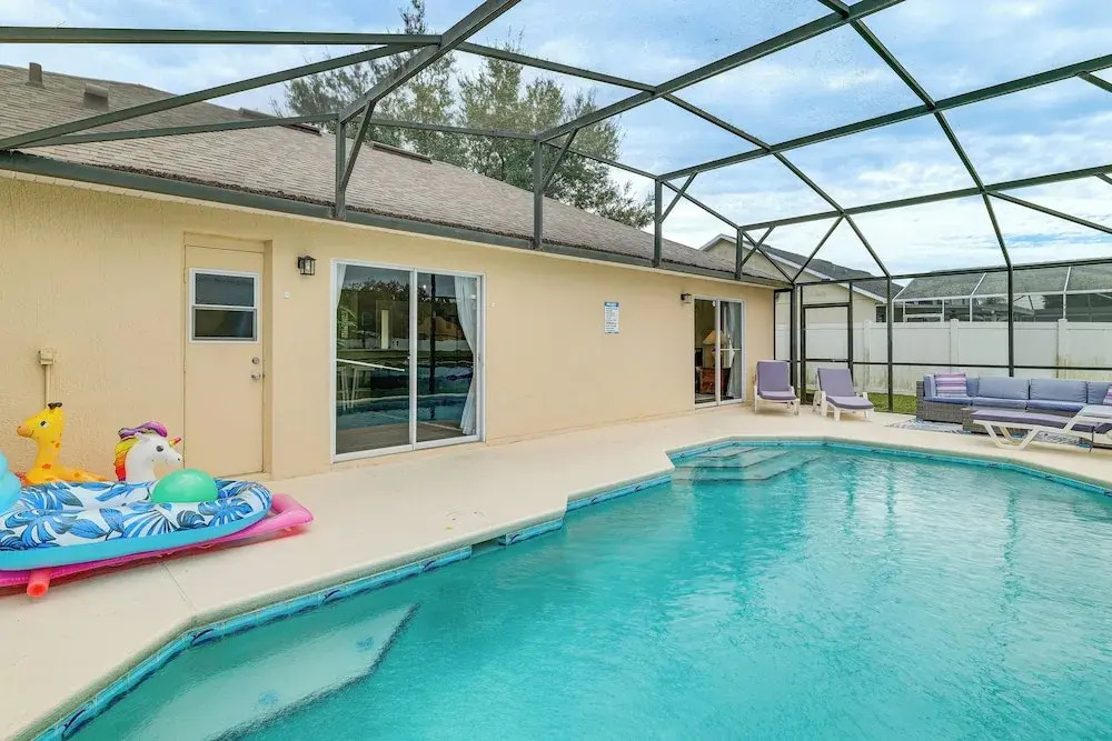 Florida Family Fun! Tranquil Home w/ Water Views