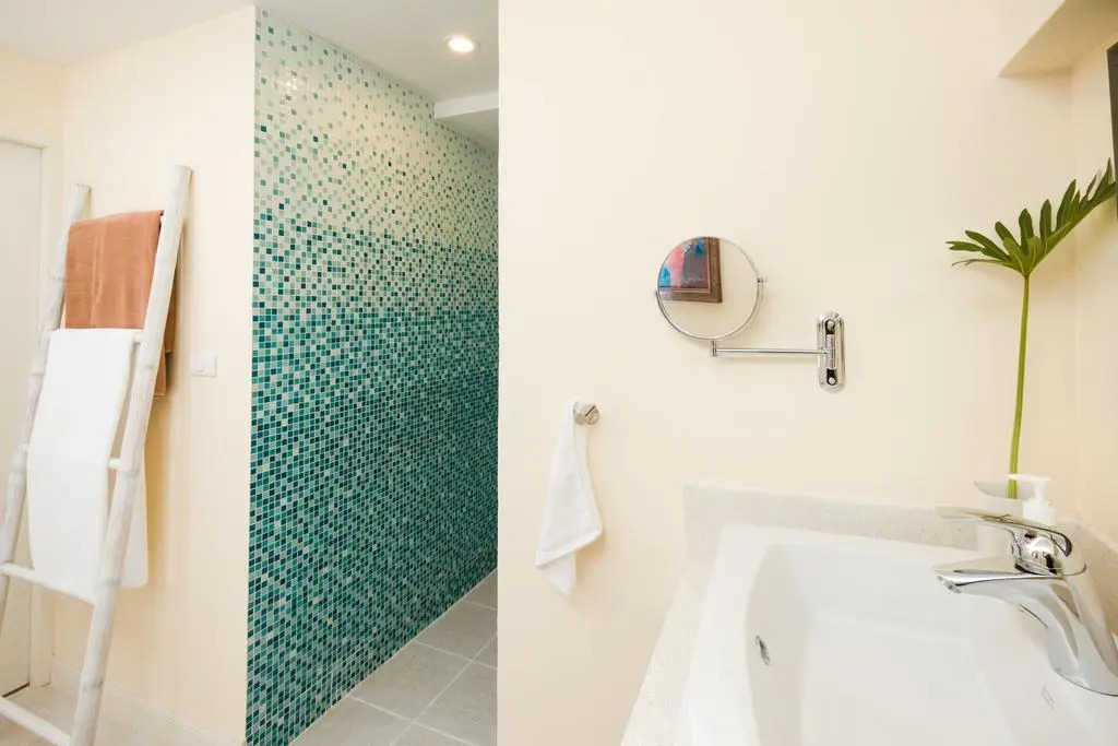 Nam Bo villa by Lofty