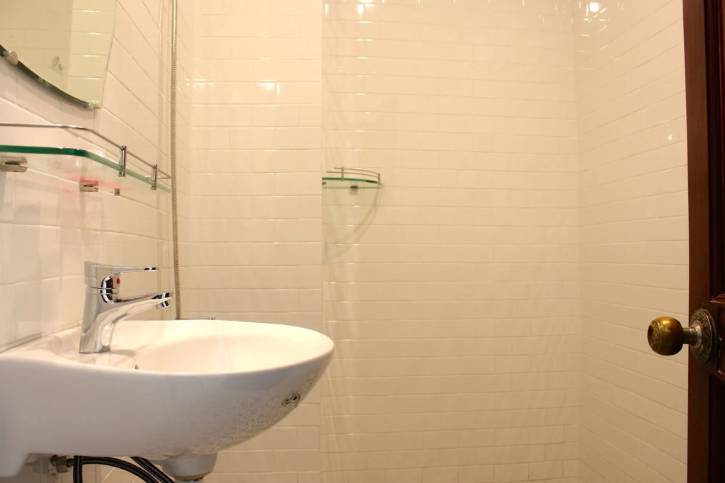 Hanh Chuong Hotel
