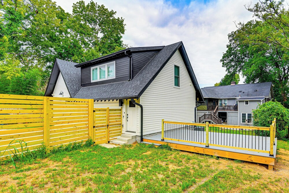 12 South Neighborhood: Home w/ Modern Flair!