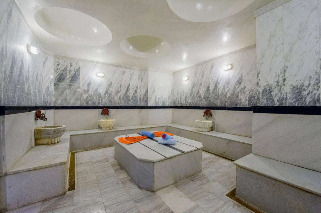 Assos Eden Gardens Hotel