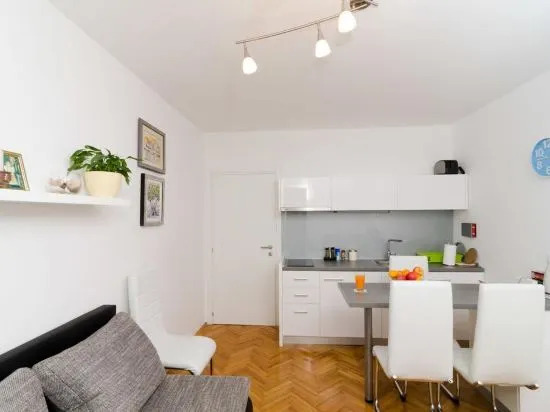 Apartment Marino