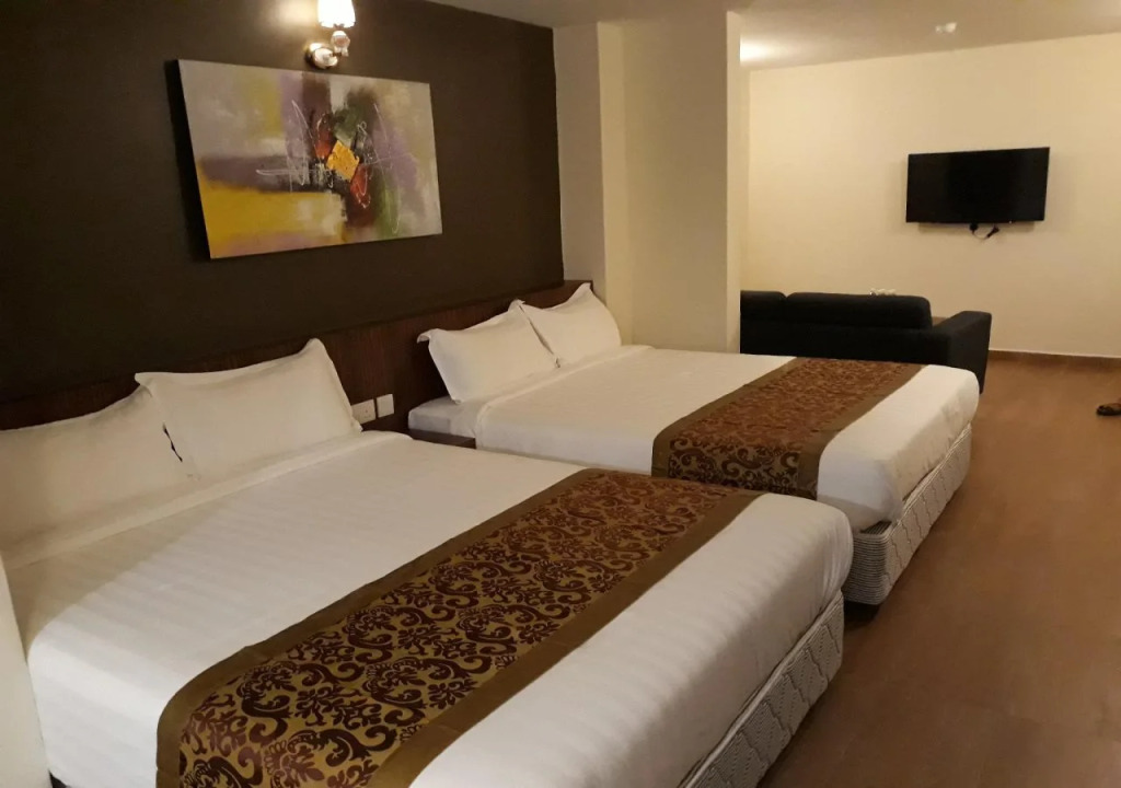 A.I Smart Hotel @ Jonker