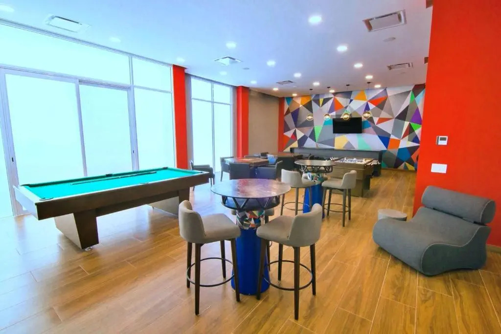 Real View Towers W208 by Casago