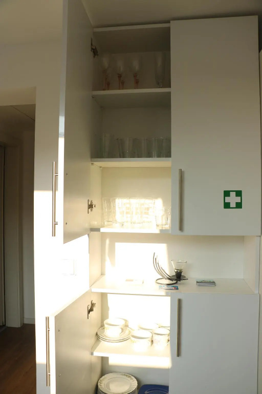 Airport Apartment Rooms