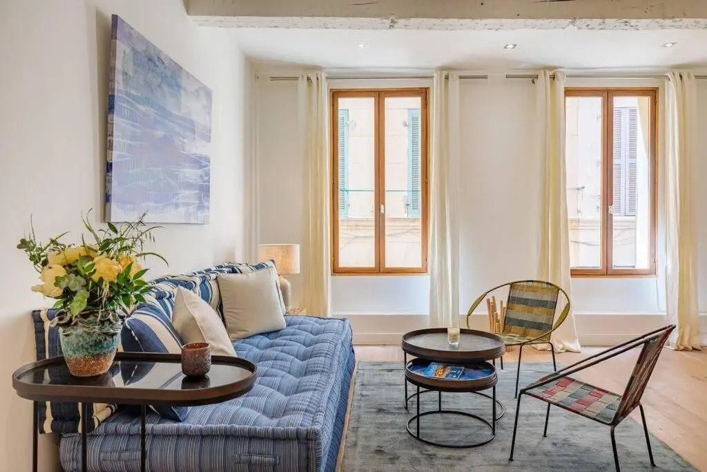 Appartement 5*, Climatisé, avec Terrasse au quartier Le Panier