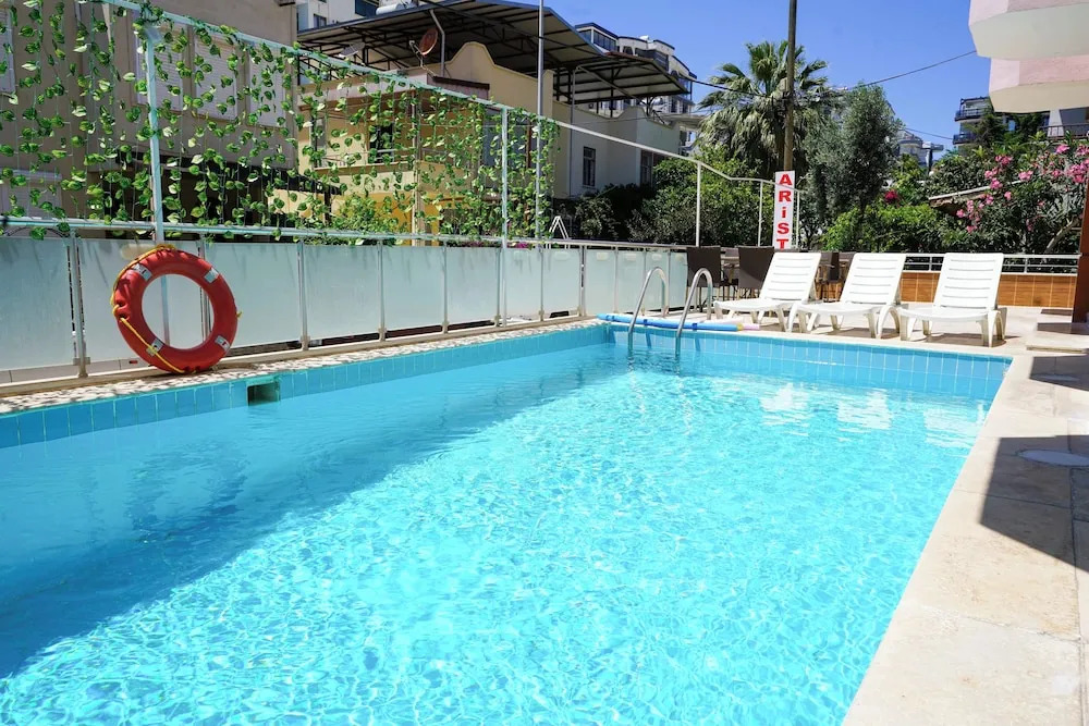 Aristo Otel