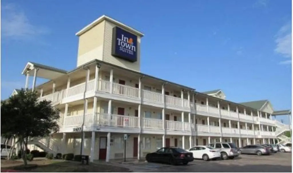 Intown Suites Extended Stay Dallas TX - Garland
