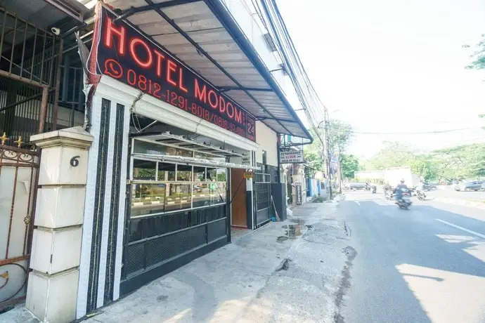 OYO 93132 Modom Homestay